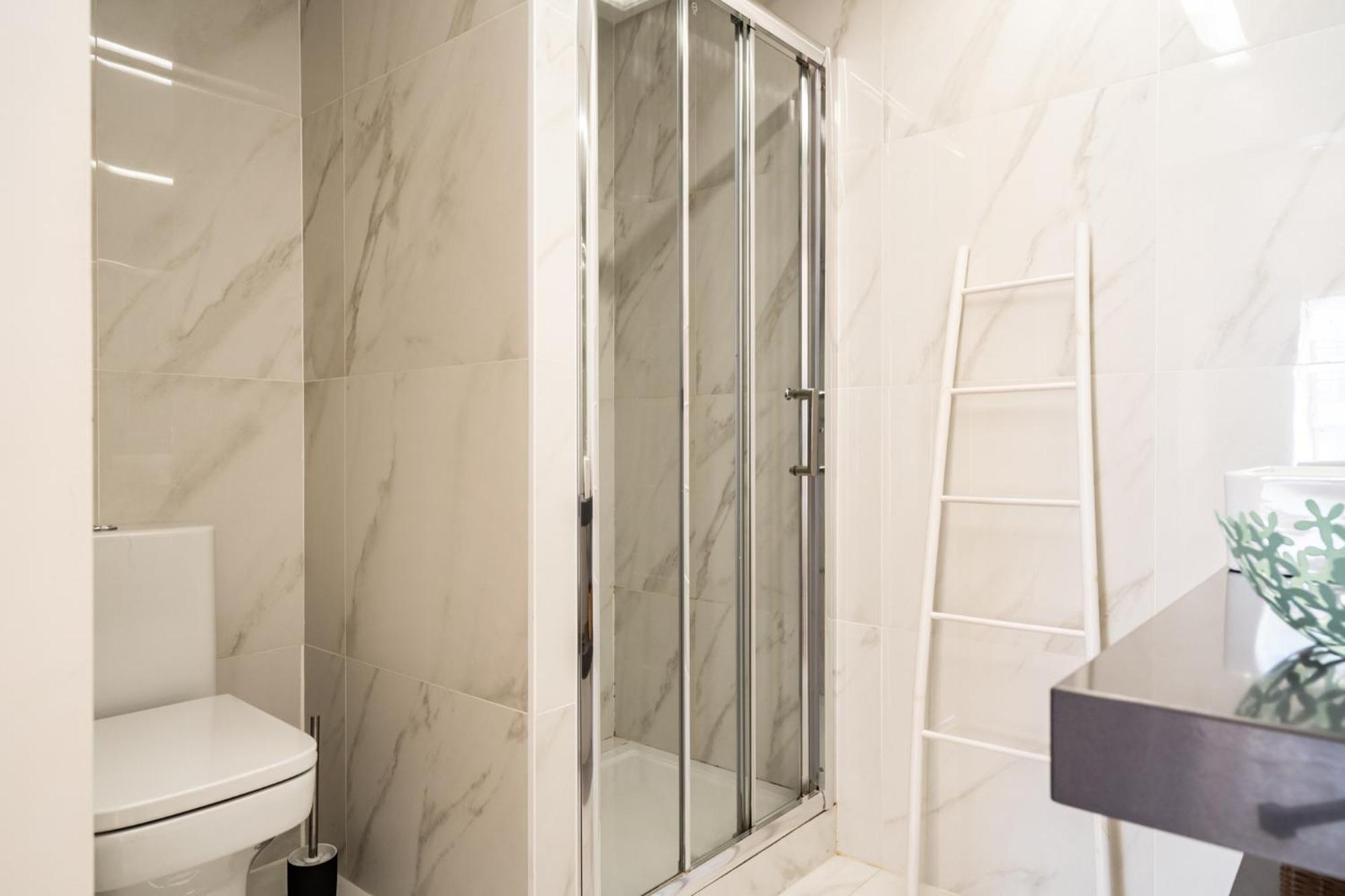 Apartment Akicity Ourique Lemon Lisbon